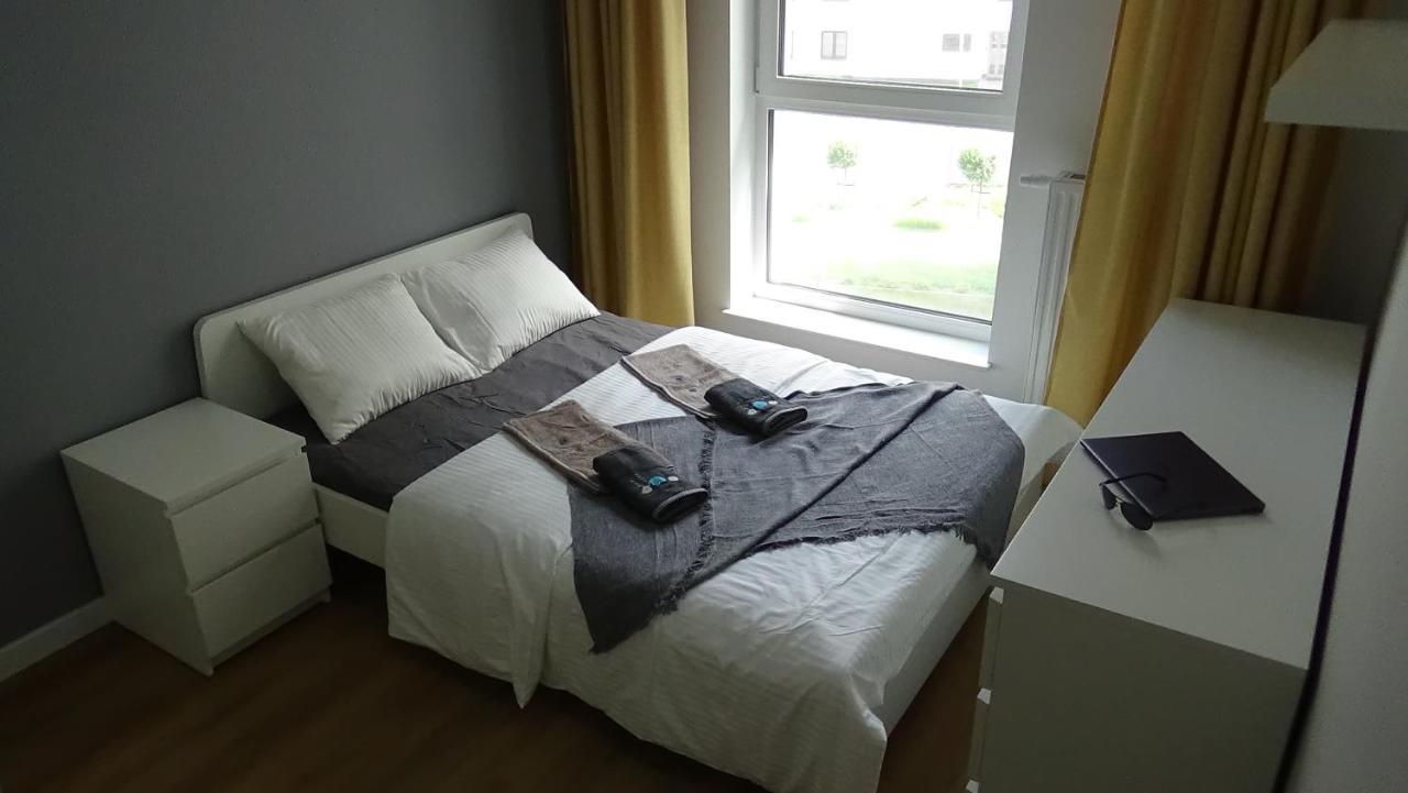 Appartement Esperion 7 Days à Varsovie Extérieur photo